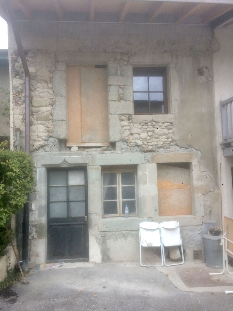 Rnovation faade embrasures en molasse crpi chaux sable et peinture la chaux 51678508868 o