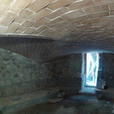 Voute vers cort cave 10
